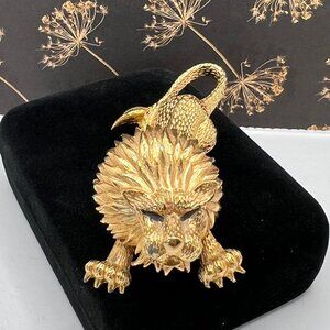 Jomaz Pouncing Gold Lion Brooch